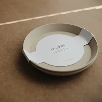 Mushie Kids Round Dinnerware Plates, BPA-Free Set of 2