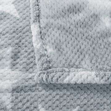 Home Soft Things Flannel Travel Throw Star Print Soft Warm Cozy Comfortable Blankets 50'' x 70'' Bedroom Living Room Décor Suitable for All Year Round