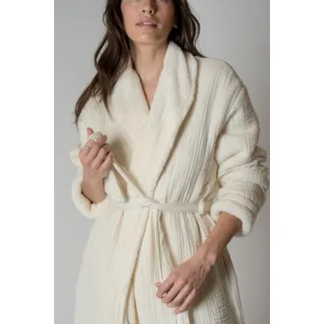 Cozy Luxury Alaia Sherpa Fleece Robe - Perfect for Gifting!