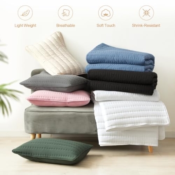 HiSnug Cream King Size Quilt Bedding Set for All Seasons