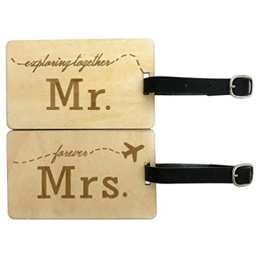 Mr Mrs Wooden Luggage Tags Travel Cute Couples Gift - 2 Pack