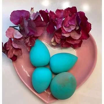 YUI Galleria Makeup Sponge Set for Flawless Finish