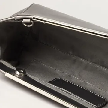 Stylish Drop Women’s Harlei Framed Clutch in Gunmetal