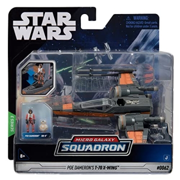 Star Wars Poe Dameron's T-70 X-Wing with Micro Figures