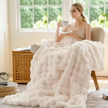 BENVWE Faux Fur Throw Blanket Fuzzy Bubble Blanket, Soft,Cozy and Thick Blanket Plush Fluffy Blanket for Couch Chair Bed 51x63 Inches Cream White