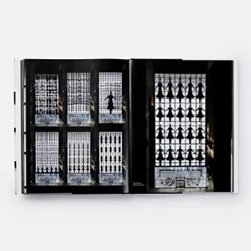 The Architecture of Chanel - A Luxurious Design Insight