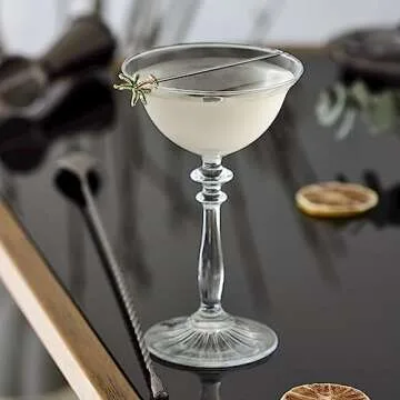 HISTORY COMPANY Jean Harlow 1933 Coupe Cocktail Glasses – 2-Piece Set Inspired by Dinner at Eight, Classic Hollywood Elegance for Craft Cocktails (Gift Box Collection)