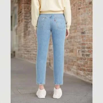 Levi's Women's 501 Crop Jeans, Athens Break (Waterless), 24
