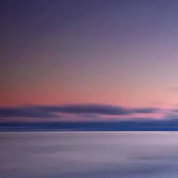 LinkStyle Selfie Light with 36 LEDs and 3 Brightness Levels