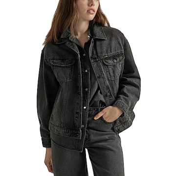 Stylish Wrangler Women's Relaxed Fit Girlfriend Denim Jacket in Large