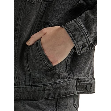 Wrangler Women's Relaxed Fit Denim Jacket for Every Occasion