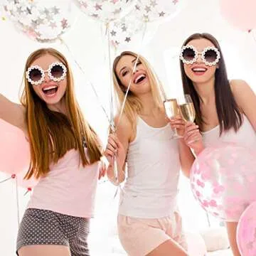 Shop Retro Daisy Sunglasses for Stylish Women – 3 Pack!