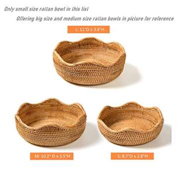 AMOLOLO Handmade Rattan Round Fruit Basket Food Storage Bowls Kitchen Organizer Snack Serving Bowl Wavy Edge Circle Tray Basket, Boho Home Décor Display Tray for Coffee Table, Dining Room (Small 8.7")