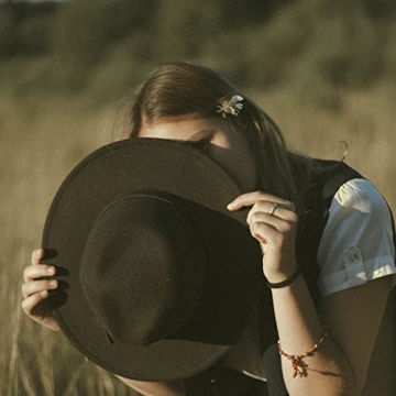 Stylish Lisianthus Women's Fedora Hat for Every Occasion