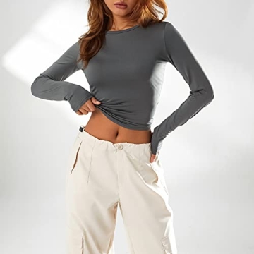 Y2K Long Sleeve Crop Top Stylish for Casual Wear