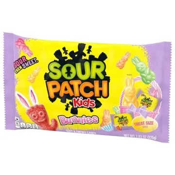 SOUR PATCH KIDS Bunnies Chewy Candy, 18 Snack Packs