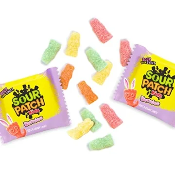 SOUR PATCH KIDS Bunnies Chewy Candy, 18 Snack Packs