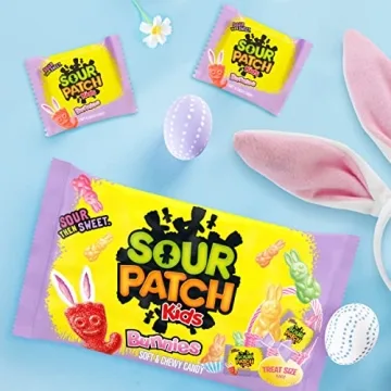 SOUR PATCH KIDS Bunnies Chewy Candy, 18 Snack Packs