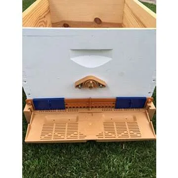 Apimaye Premium Screened Bottom Board with Pollen Trap