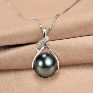 Tahitian Black Pearl Necklace for Her Stunning Gift