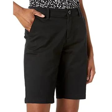 Amazon Essentials Women's Mid-Rise Slim-Fit 10" Inseam Bermuda Khaki Short, Black, 6
