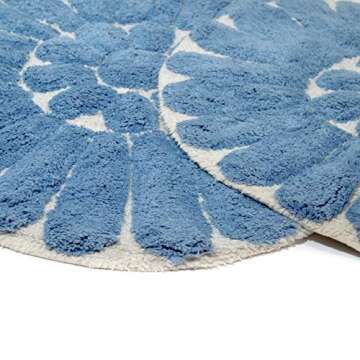 Chesapeake Bursting Flower 2 Pc. Off White & Blue Round Bath Rug Set 45951 (24" & 30")
