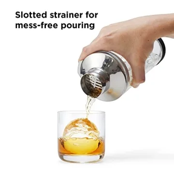 Rabbit 18 oz Glass Cocktail Shaker with Jigger & Strainer