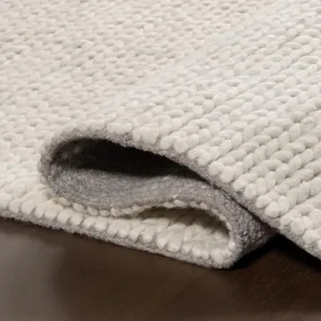 nuLOOM 5x8 Handmade Area Rug for Cozy Living Spaces