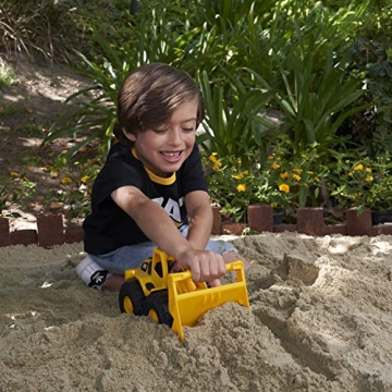 Durable CAT Construction Fleet Loader for Endless Fun