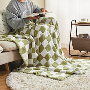 Fuzzy Checkered Blanket Lightweight Reversible Microfiber