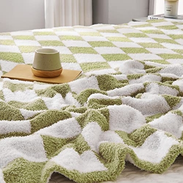 Fuzzy Checkered Blanket Lightweight Reversible Microfiber