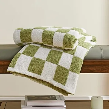 Fuzzy Checkered Blanket Lightweight Reversible Microfiber
