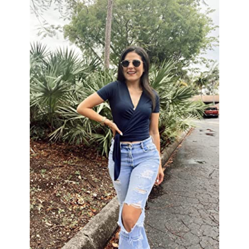 Chic Deep V Neck Cropped Tops for Women - Stylish Summer Wear