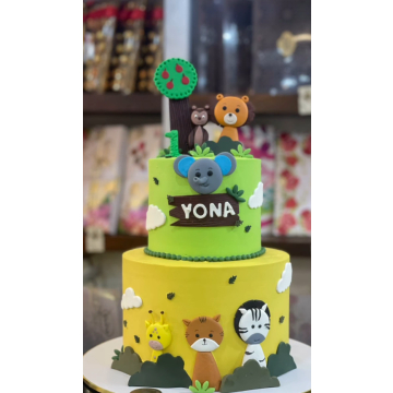 کیک سفارشی دوطبقه سافاری سبز زرد تولد کودک حیوانات فون?...