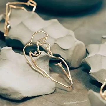 Female Face Body Dangle Earring Gold Aesthetic Statement Earring Abstract Fun Jewelry for Women