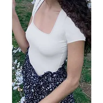 SAUNGKUAI Women's Square Neck Short Sleeve Slimming Thong Bodysuit for Going Out Body Suit Tops White Medium