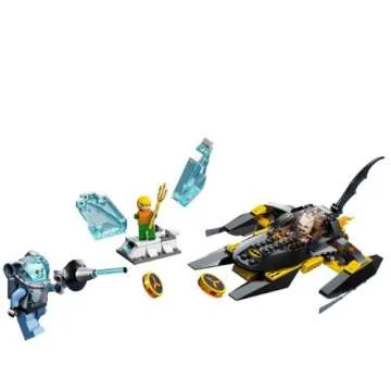 LEGO Super Heroes Arctic Batman vs Mr Freeze 76000