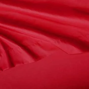 Amazon Basics Kid's Soft Easy-Wash Lightweight Microfiber 3-Piece Sheet Set, Twin, Red, Solid