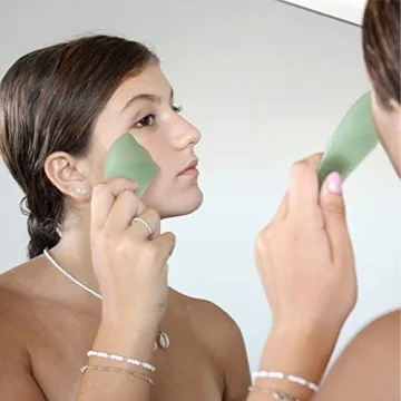 Anti-Aging Jade Roller & Gua Sha Stone Gift Set