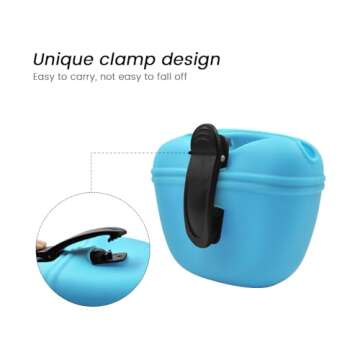 AUDWUD Silicone Dog Treat Pouch,Clip on Portable Training Container,Convenient Magnetic Buckle Closing and Waist Clip,No BPA