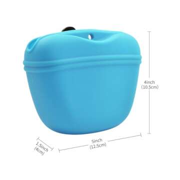 AUDWUD Silicone Dog Treat Pouch,Clip on Portable Training Container,Convenient Magnetic Buckle Closing and Waist Clip,No BPA