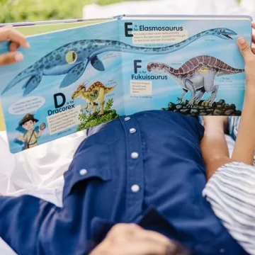 Interactive Melissa & Doug Poke-a-Dot Dinosaur Book