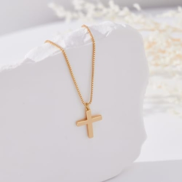 Chunky Gold Cross Pendant Necklace for Women