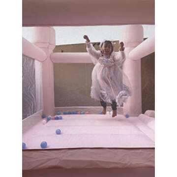 WKAIXU PVC Tarpaulin Bounce House for Kids 1-8 Years