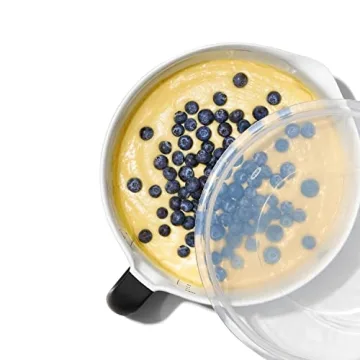 OXO Good Grips 4Qt Mixing Bowl with Lid for Easy Baking