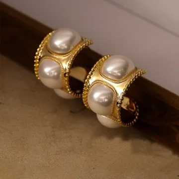 AOLIMI Gold Pearl Hoop Earrings - Stylish Women's Jewelry