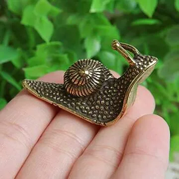 Acxico 2Pcs Solid Brass Snail Figurines Small Statue House Decoration Animal Figurines Gift