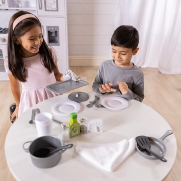 Melissa & Doug 22-Piece Play Kitchen Accessories Set