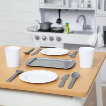 Melissa & Doug 22-Piece Play Kitchen Accessories Set