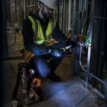 Klein Tools CL600 Digital Clamp Meter - Versatile & Durable